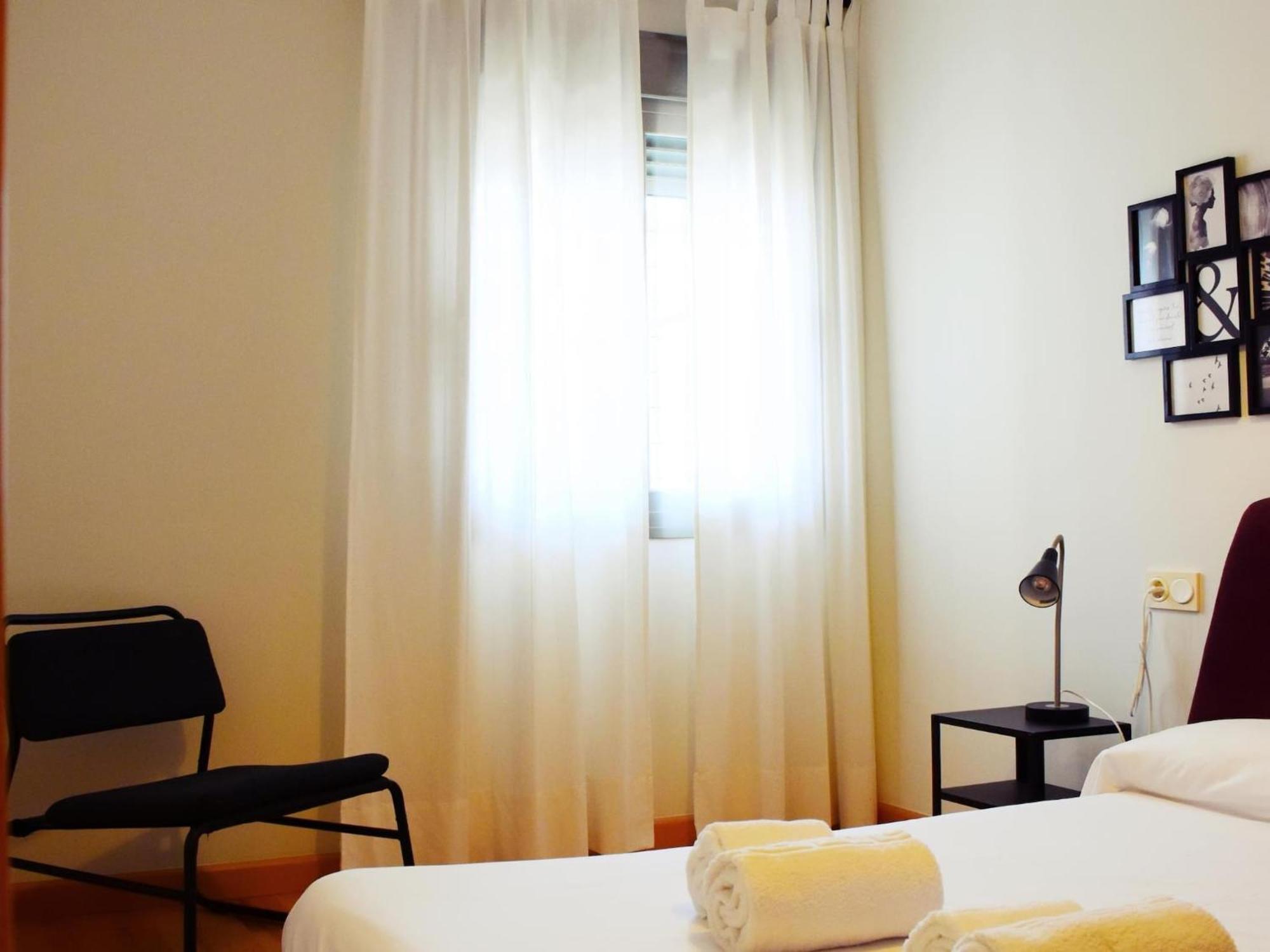 Tranquilo Apartamento Cerca del Centro Histórico Málaga Exterior foto